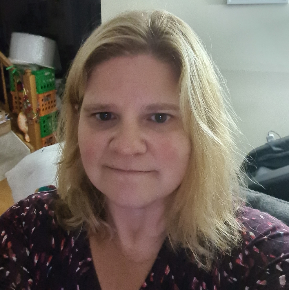 Meet your Posher, Jennifer